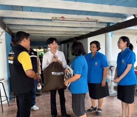 คณะกรรมการฝ่ายการสังคมสงเคราะห์ และเจ้าหน้าที่มูลนิธิ ฯ ... พารามิเตอร์รูปภาพ 7