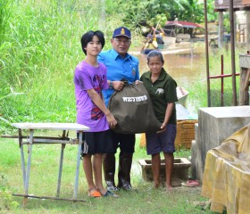 นายอดิเทพ กมลเวชช์ ผู้ว่าราชการจังหวัดพิจิตร ... พารามิเตอร์รูปภาพ 6