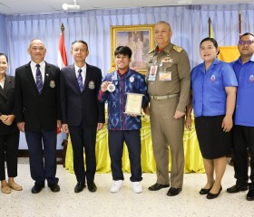 พลเรือเอก พงษ์เทพ หนูเทพ องคมนตรี ประธานกรรมการบริหาร ... พารามิเตอร์รูปภาพ 1