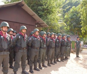 นายพลากร สุวรรณรัฐ องคมนตรี นายกมูลนิธิราชประชานุเคราะห์ฯ ... พารามิเตอร์รูปภาพ 8