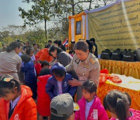 นายพลากร สุวรรณรัฐ องคมนตรี นายกมูลนิธิราชประชานุเคราะห์ฯ ... พารามิเตอร์รูปภาพ 7