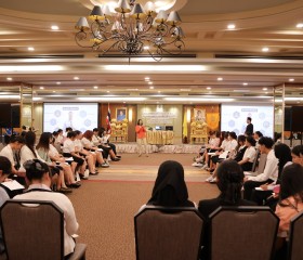 พลเรือเอก พงษ์เทพ หนูเทพ องคมนตรี ... พารามิเตอร์รูปภาพ 39