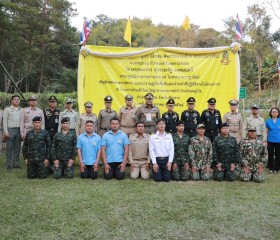 นายพลากร สุวรรณรัฐ องคมนตรี นายกมูลนิธิราชประชานุเคราะห์ฯ ... พารามิเตอร์รูปภาพ 11