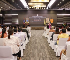 พิธีปิดโครงการฝึกอบรมพัฒนาและทักษะชีวิตนักเรียนทุนพระราชทานเพื่อการศึกษาสงเคราะห์และครอบครัว ผู้ประสบสาธารณภัย รุ่นที่ ๕ จังหวัดพระนครศรีอยุธยา ... พารามิเตอร์รูปภาพ 63