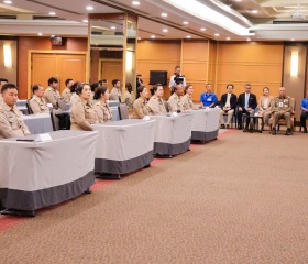พลเรือเอก พงษ์เทพ หนูเทพ องคมนตรี ... พารามิเตอร์รูปภาพ 2