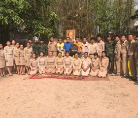 มูลนิธิราชประชานุเคราะห์มอบเงินช่วยเหลือผู้ประสบอัคคีภัยที่อำเภอหนองหานและอำเภอสร้างคอม ... พารามิเตอร์รูปภาพ 1
