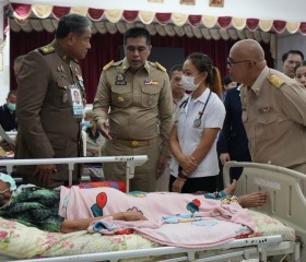 พระบาทสมเด็จพระเจ้าอยู่หัว ทรงพระกรุณาโปรดเกล้าฯ ให้ ... พารามิเตอร์รูปภาพ 38