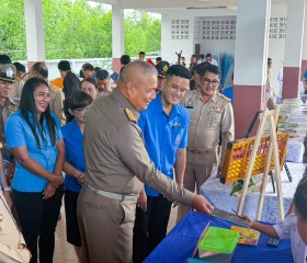 พลเรือเอก พงษ์เทพ หนูเทพ องคมนตรี ประธานกรรมการบริหาร ... พารามิเตอร์รูปภาพ 7