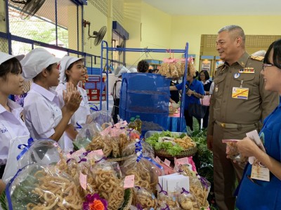 พลเรือเอก พงษ์เทพ หนูเทพ องคมนตรี ... Image 1
