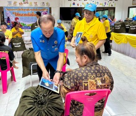 พระบาทสมเด็จพระเจ้าอยู่หัว ทรงพระกรุณาโปรดเกล้าฯ ให้ พลเอก ... พารามิเตอร์รูปภาพ 15