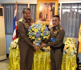 พล.ต.อ.จักรทิพย์ ชัยจินดา ผบ.ตร. ... Image 3