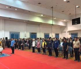 นายศรัณย์ศักดิ์ ศรีเครือเนตร ผู้ว่าราชการจังหวัดหนองคาย ... พารามิเตอร์รูปภาพ 3