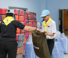 พลเรือเอก พงษ์เทพ หนูเทพ องคมนตรี ... พารามิเตอร์รูปภาพ 32