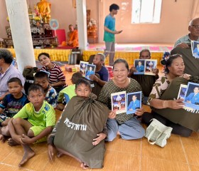 นายวิลาศ รุจิวัฒนพงศ์ รองประธานฝ่ายบรรเทาทุกข์ ... พารามิเตอร์รูปภาพ 17