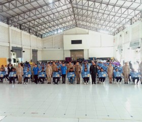 นายชานน วาสิกศิริ ผู้ว่าราชการจังหวัดนครนายก ... พารามิเตอร์รูปภาพ 1