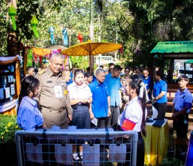 พลเรือเอก พงษ์เทพ หนูเทพ องคมนตรี ... พารามิเตอร์รูปภาพ 4