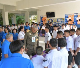 พลเรือเอก พงษ์เทพ หนูเทพ องคมนตรี ... พารามิเตอร์รูปภาพ 3