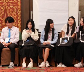 พลเรือเอก พงษ์เทพ หนูเทพ องคมนตรี ... พารามิเตอร์รูปภาพ 6