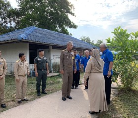 พลเรือเอก พงษ์เทพ หนูเทพ องคมนตรี ประธานกรรมการบริหาร ... Image 10