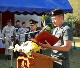 นายพลากร สุวรรณรัฐ องคมนตรี นายกมูลนิธิราชประชานุเคราะห์ฯ ... พารามิเตอร์รูปภาพ 4