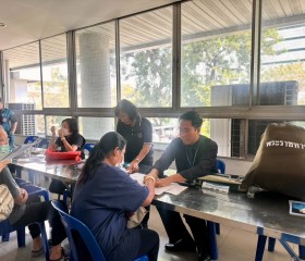 นายวิลาศ รุจิวัฒนพงศ์ รองประธานฝ่ายบรรเทาทุกข์ ... พารามิเตอร์รูปภาพ 2