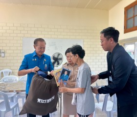 นายวิลาศ รุจิวัฒนพงศ์ รองประธานฝ่ายบรรเทาทุกข์ ... พารามิเตอร์รูปภาพ 6