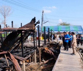 นายเดชาธร เชาว์เลขา รองผู้ว่าราชการจังหวัดพระนครศรีอยุธยา ... พารามิเตอร์รูปภาพ 1