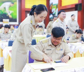 พลเรือเอก พงษ์เทพ หนูเทพ องคมนตรี ... พารามิเตอร์รูปภาพ 13