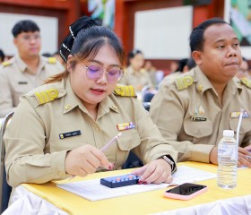 พลเรือเอก พงษ์เทพ หนูเทพ องคมนตรี ... พารามิเตอร์รูปภาพ 20