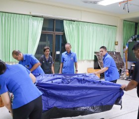 นายวิลาศ รุจิวัฒพงศ์ รองประธานฝ่ายบรรเทาทุกข์ ... พารามิเตอร์รูปภาพ 6