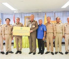พลเรือเอก พงษ์เทพ หนูเทพ องคมนตรี ... พารามิเตอร์รูปภาพ 1