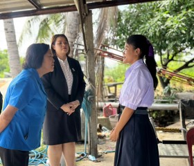คณะกรรมการฝ่ายการสังคมสงเคราะห์ เจ้าหน้าที่มูลนิธิ ฯ ... พารามิเตอร์รูปภาพ 2