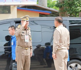 พลเรือเอก พงษ์เทพ หนูเทพ องคมนตรี ... พารามิเตอร์รูปภาพ 10