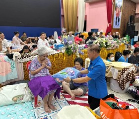 พระบาทสมเด็จพระเจ้าอยู่หัว และสมเด็จพระนางเจ้าฯ ... พารามิเตอร์รูปภาพ 30