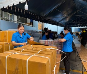 พระบาทสมเด็จพระเจ้าอยู่หัว และสมเด็จพระนางเจ้าฯ ... พารามิเตอร์รูปภาพ 4
