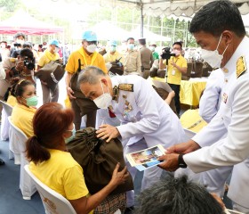 นายอำพน กิตติอำพน องคมนตรี ร่วมกับมูลนิธิราชประชานุเคราะห์ ... พารามิเตอร์รูปภาพ 14