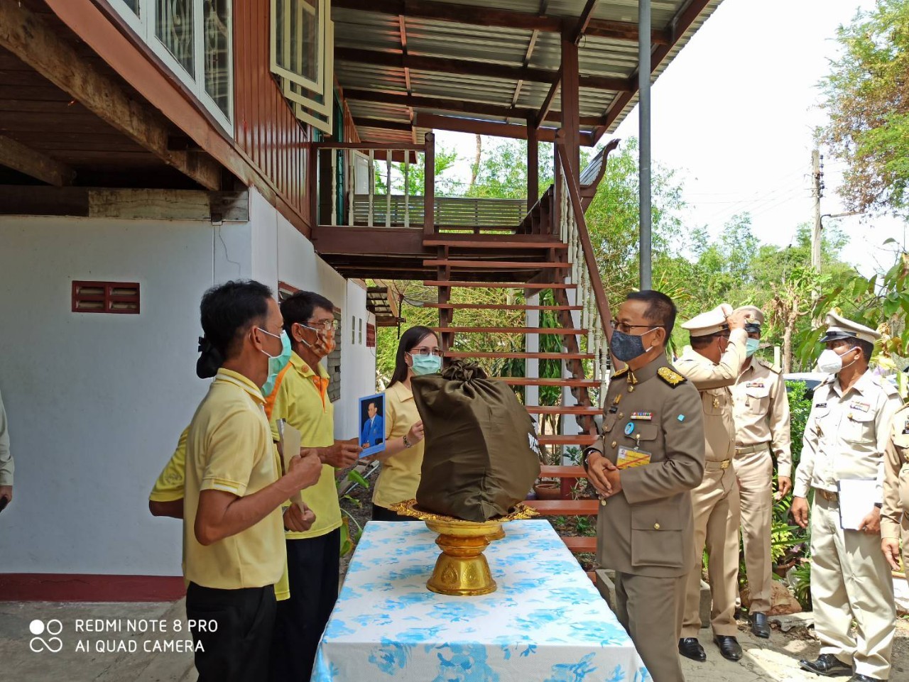 มอบสิ่งของพระราชทานพื้นที่อ.โพธิ์ทอง จ.อ่างทอง ๒๐๐๖๐๙ 0017